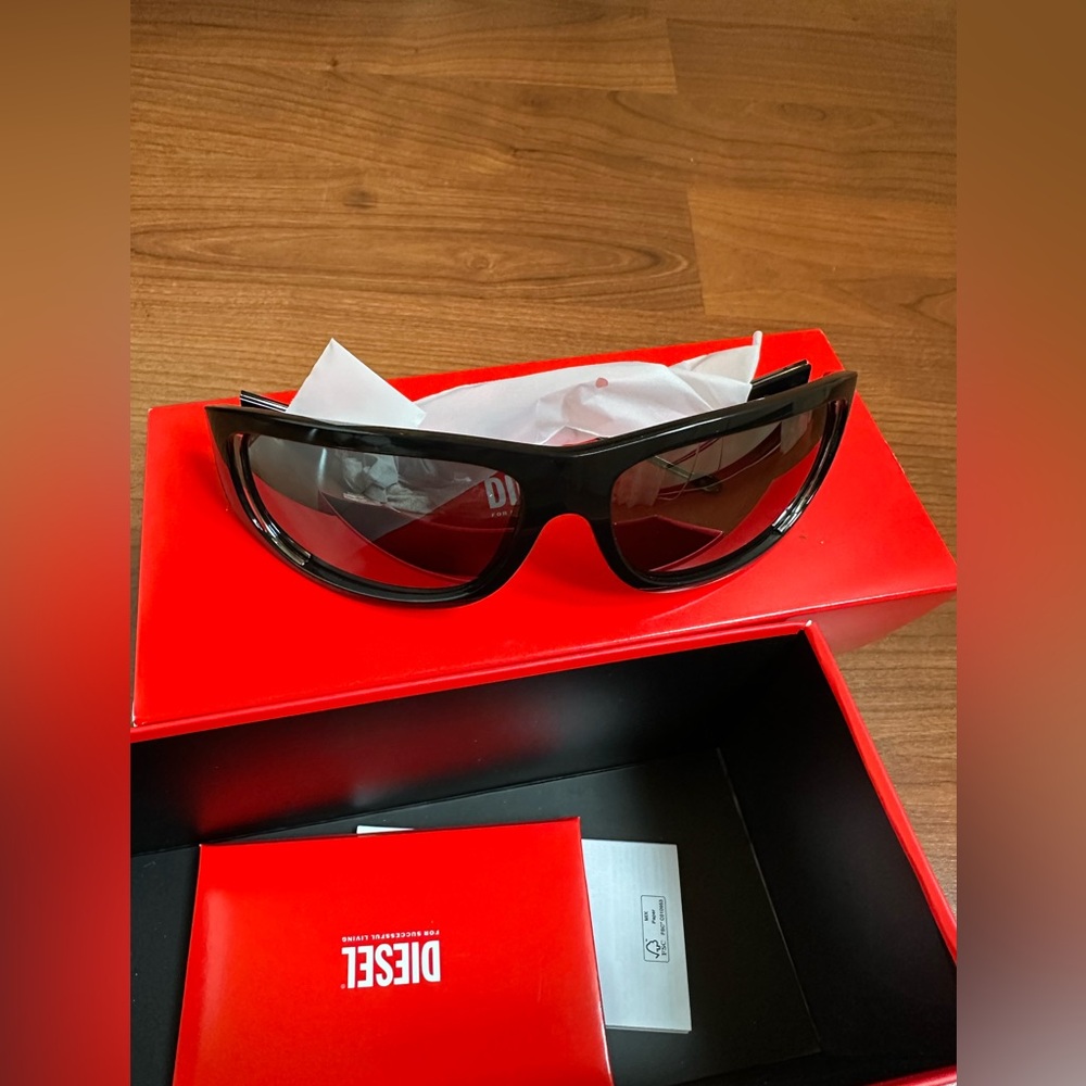 DIESEL Sunglasses